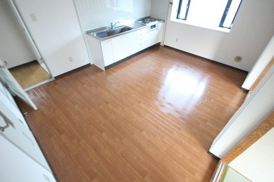 居室・リビング　※別部屋の写真です