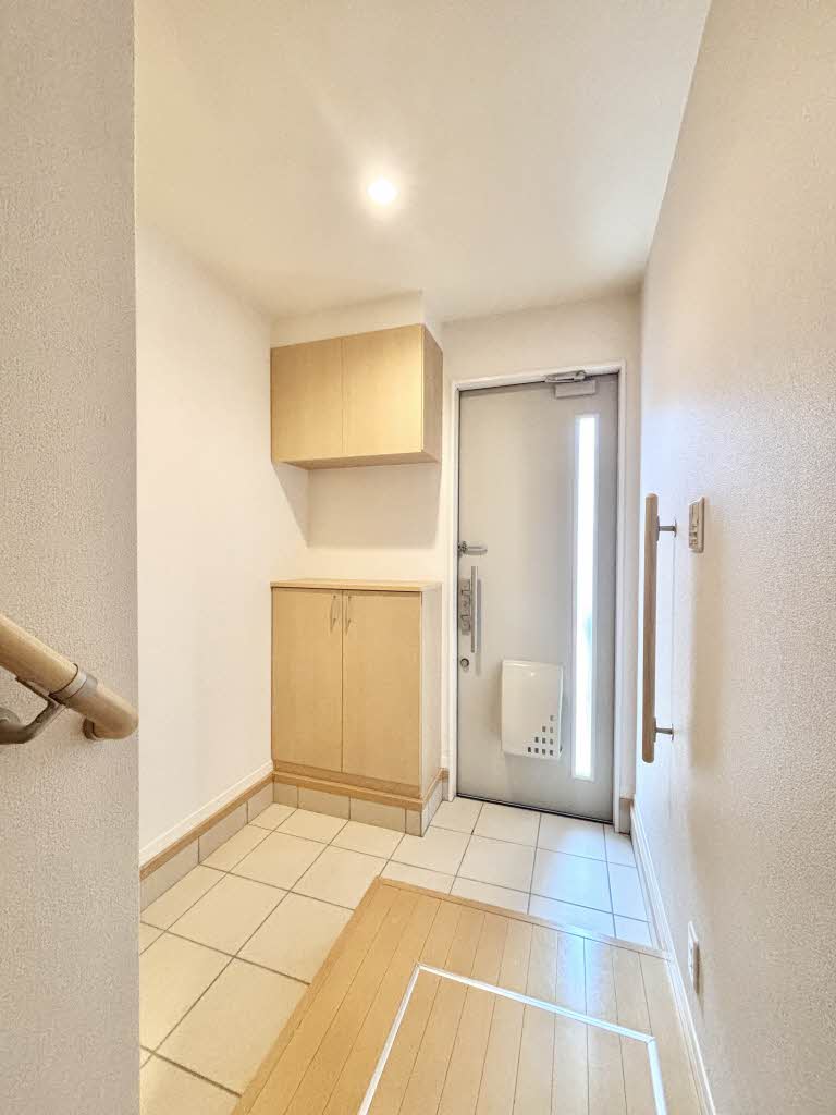 玄関　シューズBOX付き♪