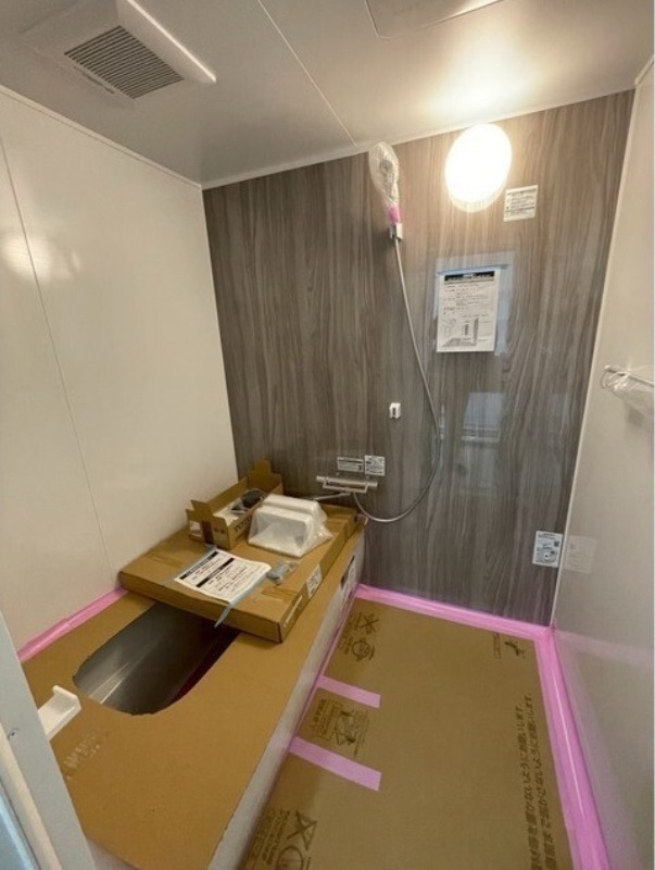 バス・シャワールーム　図面と現状に相違がある場合には現状を優先