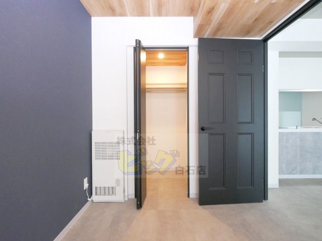 収納　広々ウォークインクローゼット完備しています♪