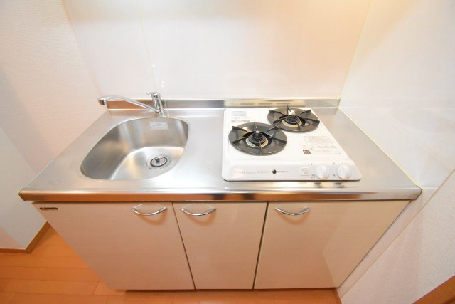 キッチン　※別部屋参考画像です。