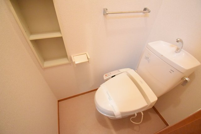 トイレ　※別部屋参考画像です。