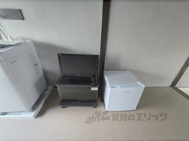 その他　テレビ、冷蔵庫