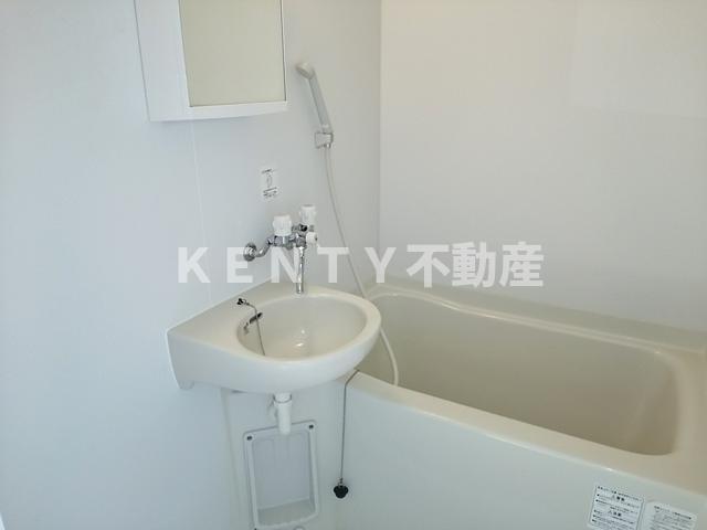 バス・シャワールーム　お風呂です