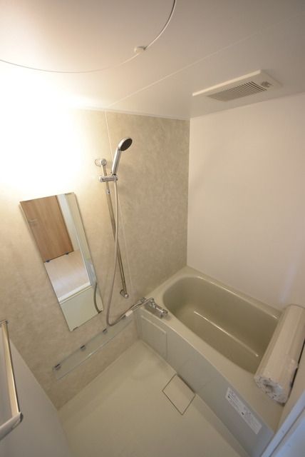 バス・シャワールーム　☆一日の疲れを癒してください☆