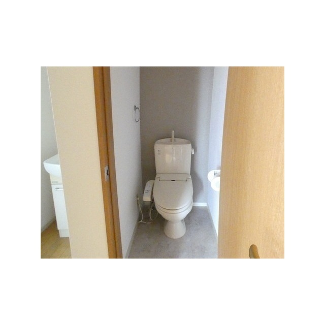 トイレ　参考写真