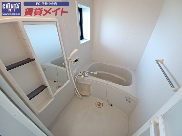 バス・シャワールーム　同型参考写真