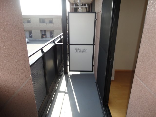 バルコニー　ベランダ