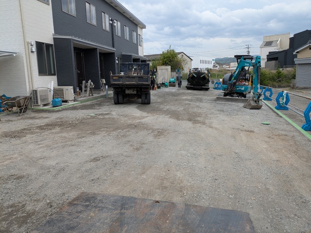 建物外観　建築中