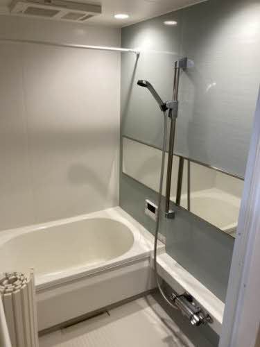 バス・シャワールーム　浴室