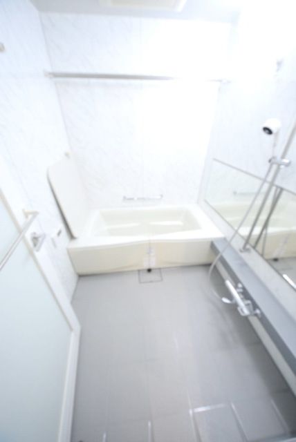 バス・シャワールーム　★キレイなバスルームです★