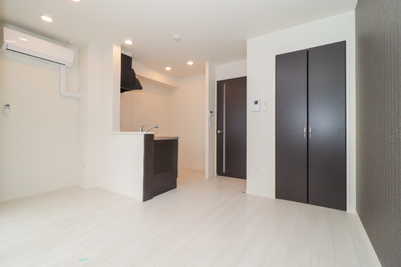 居室・リビング　図面と現状に相違がある場合には現状を優先