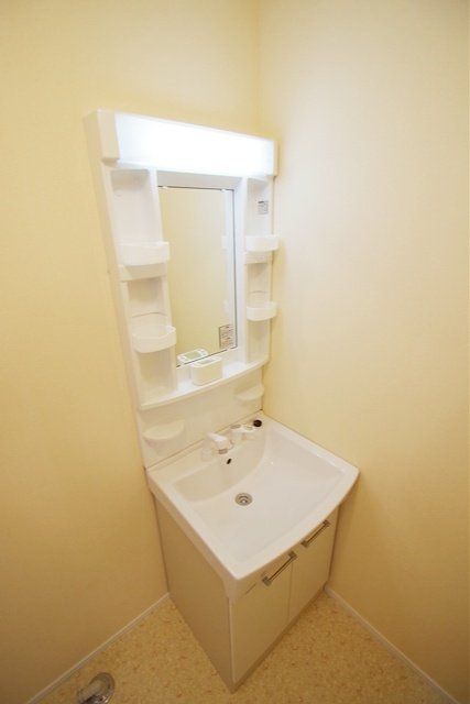 洗面設備　★シャンプードレッサー付き物件★