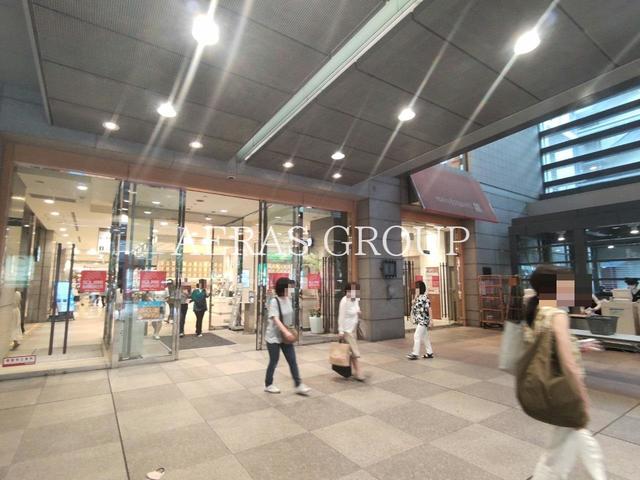 ショッピングセンター　青葉台東急スクエア South-1 本館（ショッピングセンター）まで1000m