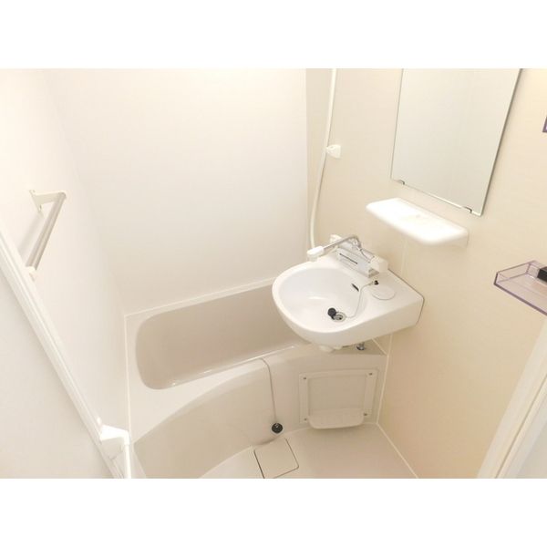 バス・シャワールーム　人気条件「バストイレ別」