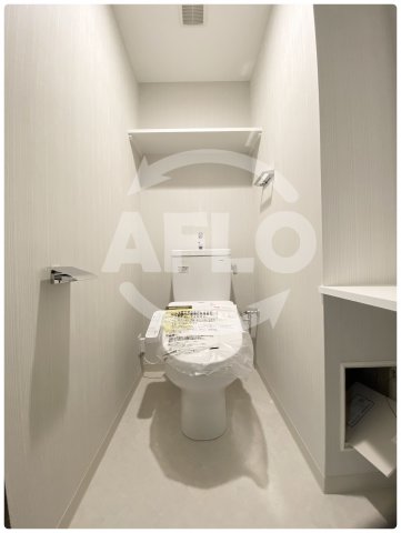 トイレ　エステムコート難波IVエント　トイレ