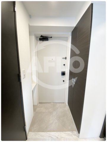 玄関　エステムコート難波IVエント　玄関