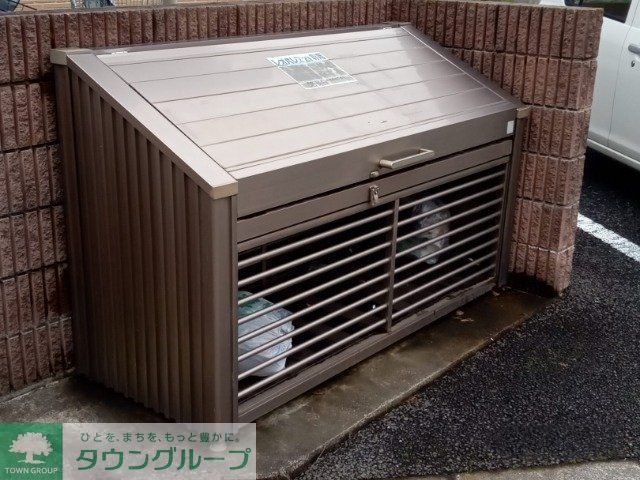 その他　モニター付きインターホン！