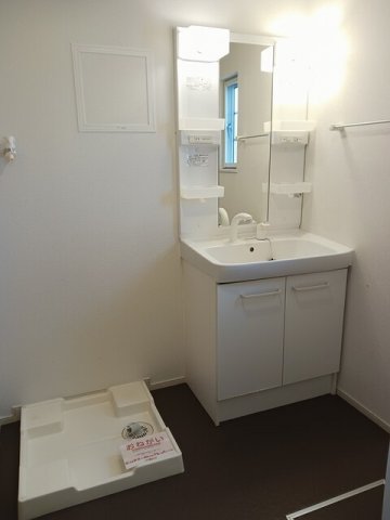 洗面設備　忙しい朝には欠かせない洗面所です