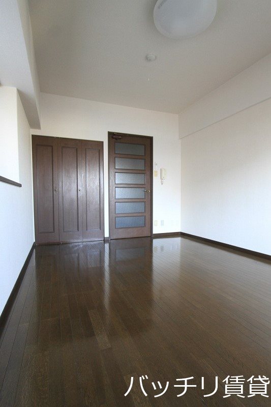 居室・リビング　画像は別号室タイプの為、現状を優先致します。