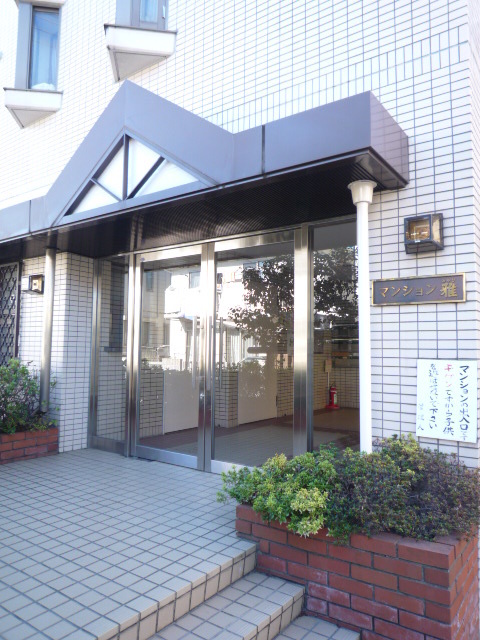 エントランス　エントランス入口。きれいです。