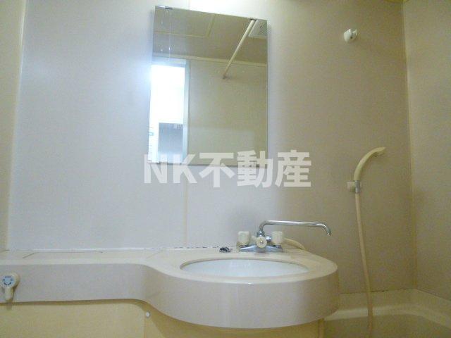 洗面設備　忙しい朝には欠かせない洗面所です