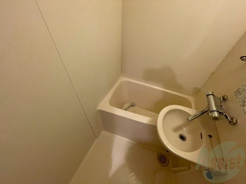 バス・シャワールーム　お風呂です。ゆっくりお風呂につかるのも体に良いですね～