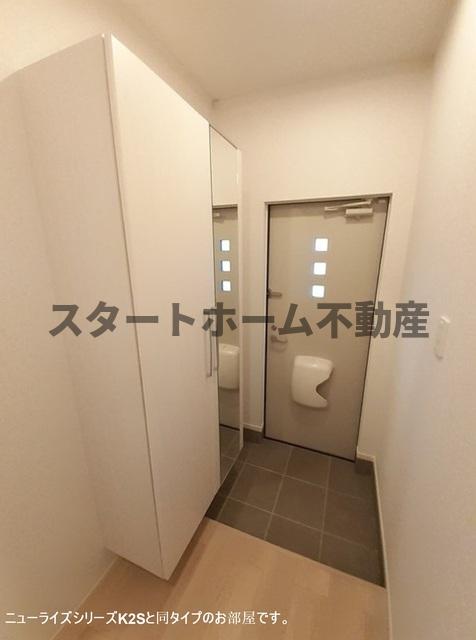 玄関　シンプルで使いやすい玄関です