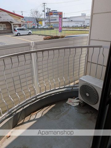 ＪＲ東北本線 福島駅 バス乗車時間：15分 最寄りバス停で下車 徒歩3分 4階建 築39年の内装写真