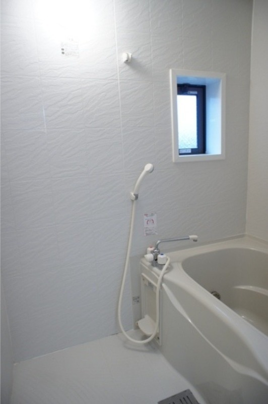 バス・シャワールーム　図面と現状に相違がある場合には現状を優先