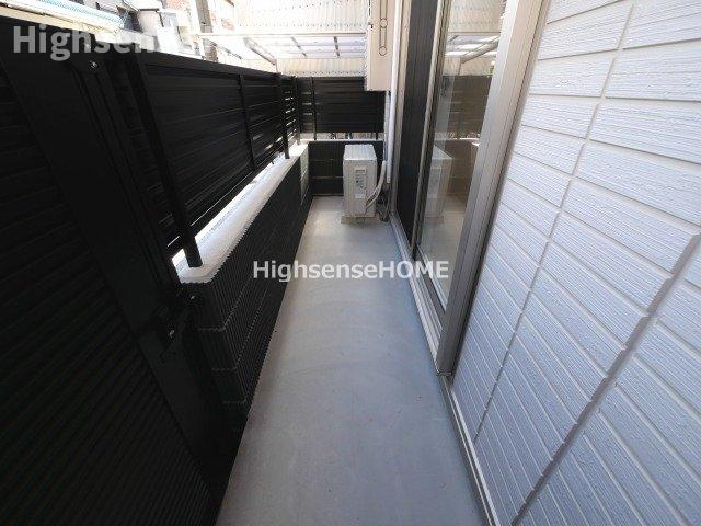 バルコニー　落ち着いた時間を過ごせるバルコニーです