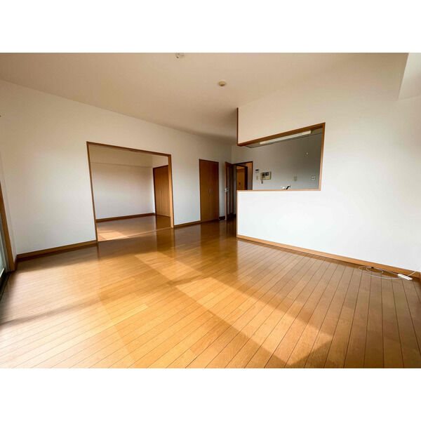 居室・リビング　リビング