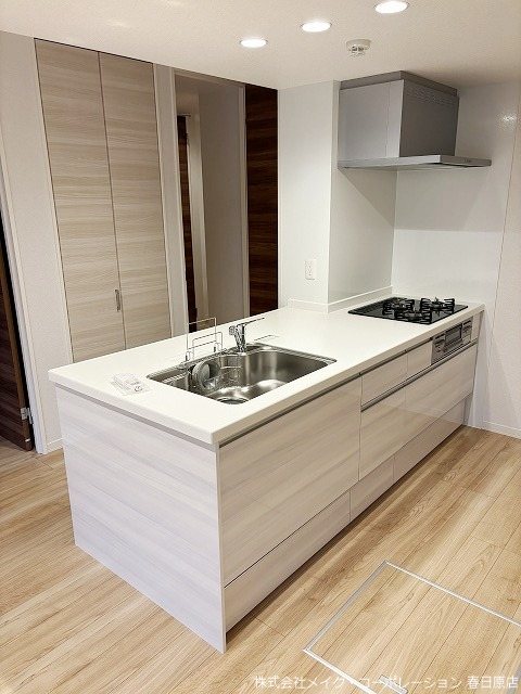 キッチン　写真は同型タイプ