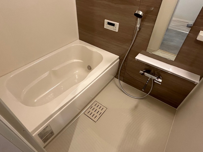 バス・シャワールーム　別号室イメージ