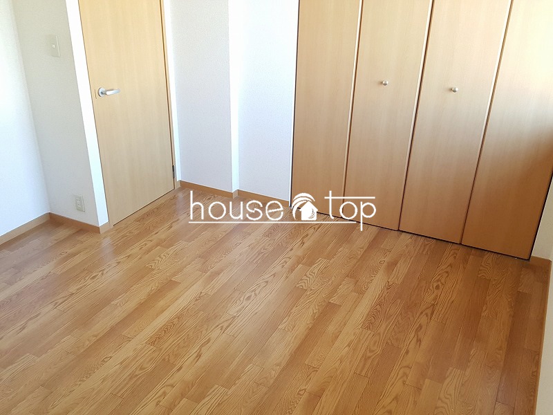 居室・リビング　各お部屋が6帖あるので大変便利♪