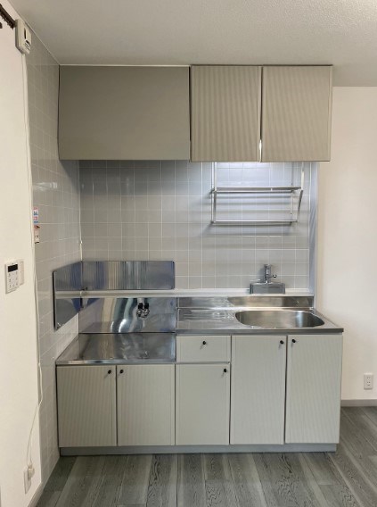 キッチン　※別部屋参考写真