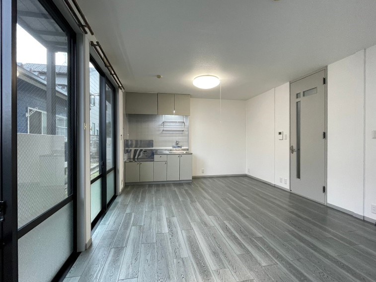 居室・リビング　※別部屋参考写真