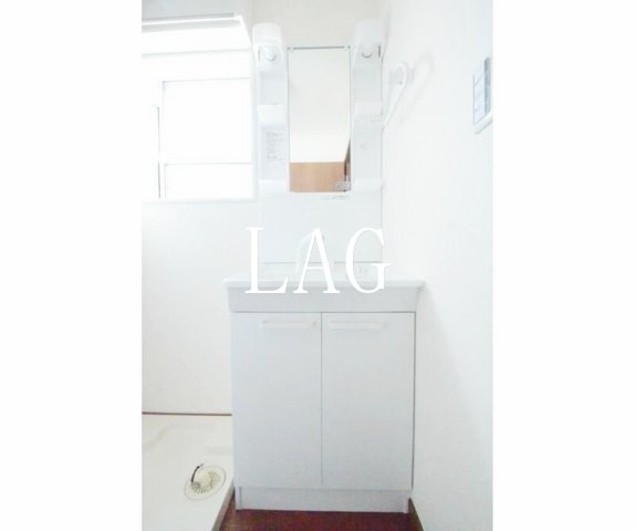 洗面設備　洗面台です。