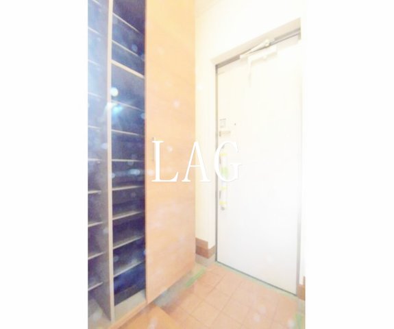 玄関　玄関です。