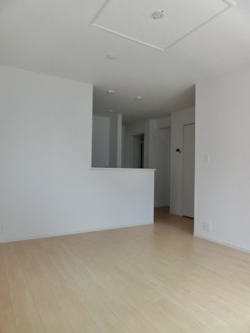 居室・リビング　ウィスタリア　リビングダイニング