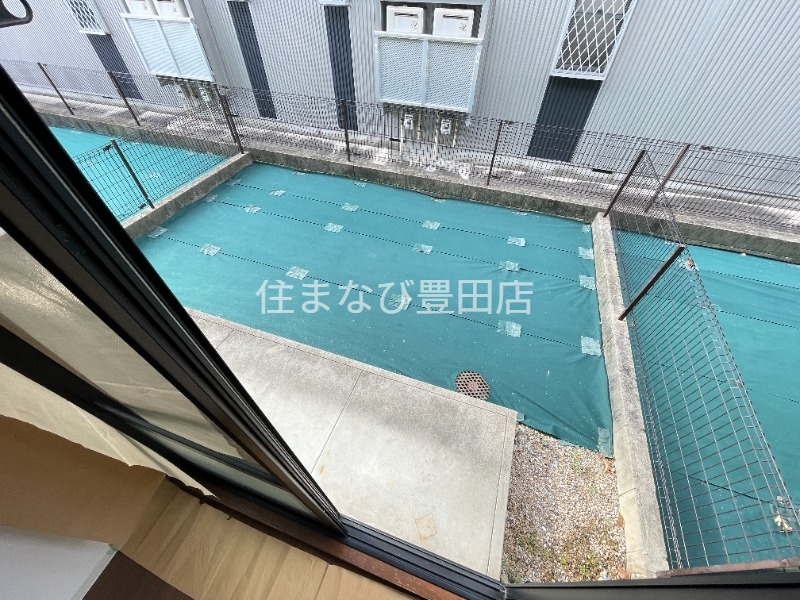庭　同型別部屋写真