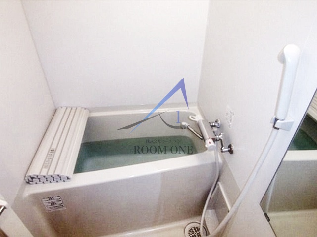 バス・シャワールーム　お風呂です。