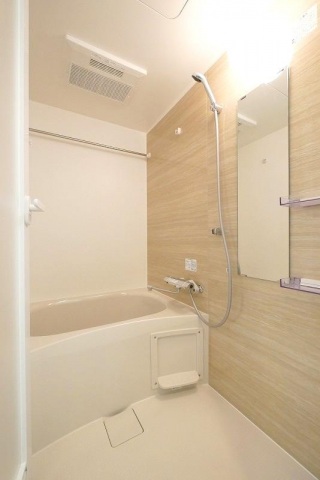 バス・シャワールーム　バス