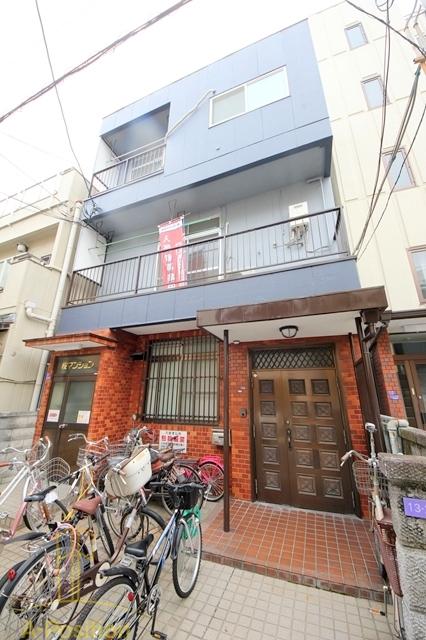 建物外観　桜マンション