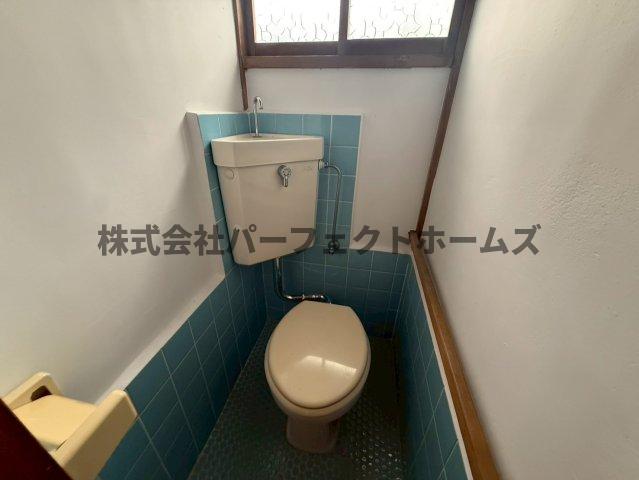 トイレ　落ち着いたトイレです