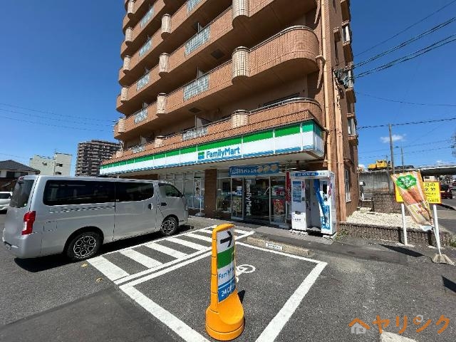 コンビニ　ファミリーマート瀬戸福元店（コンビニ）まで618m