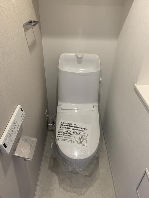 トイレ　落ち着いたトイレです