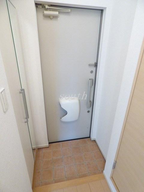 玄関　シューズＢＯＸ付きの玄関♪