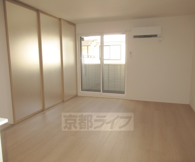 T-residence楠葉の居間写真