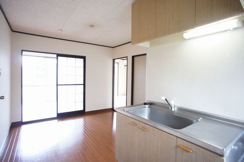 居室・リビング　反転別部屋参考写真